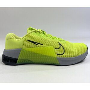 Nike Metcon 9 Mens Size 8.5 Green Black Athletic Shoes Sneakers Low DZ2617-701